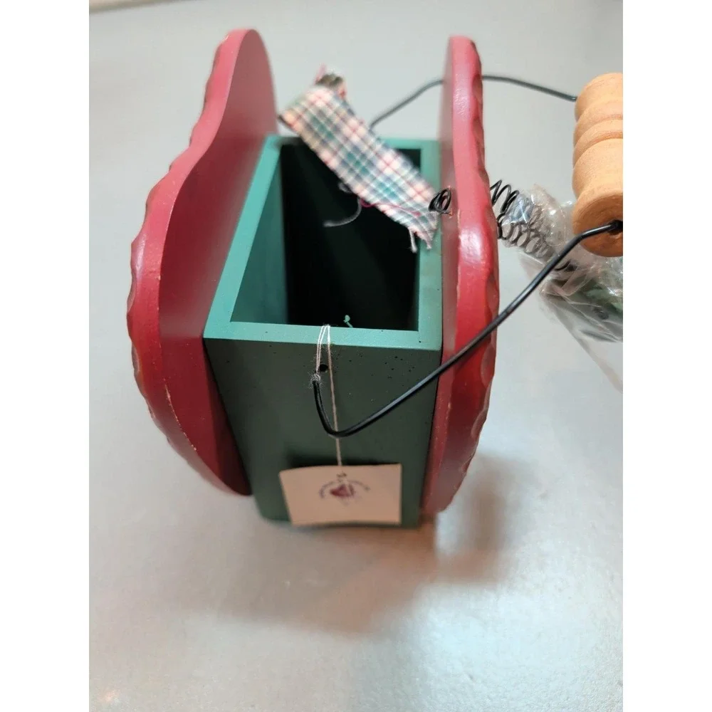 Tender Heart Treasures Ltd vintage 1998